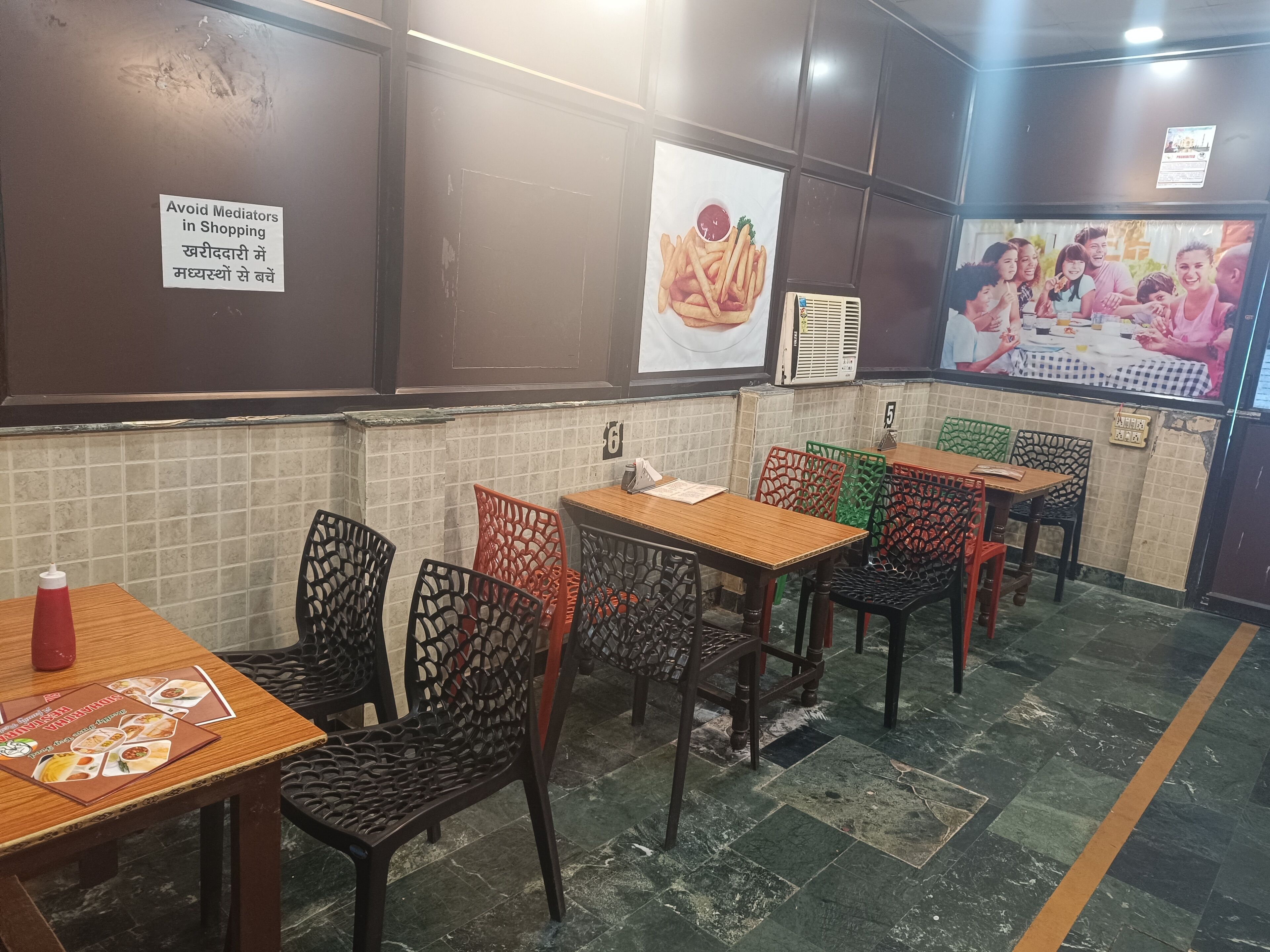 Foto - Hotel Sidhartha Walking Distance From TajMahal