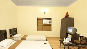 Iron/ironing board, free WiFi