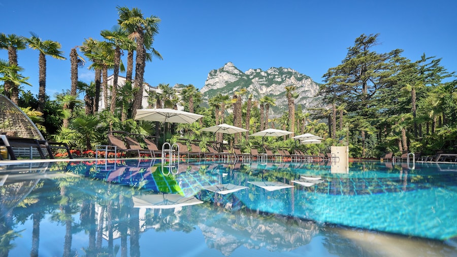 Parc Hotel Flora