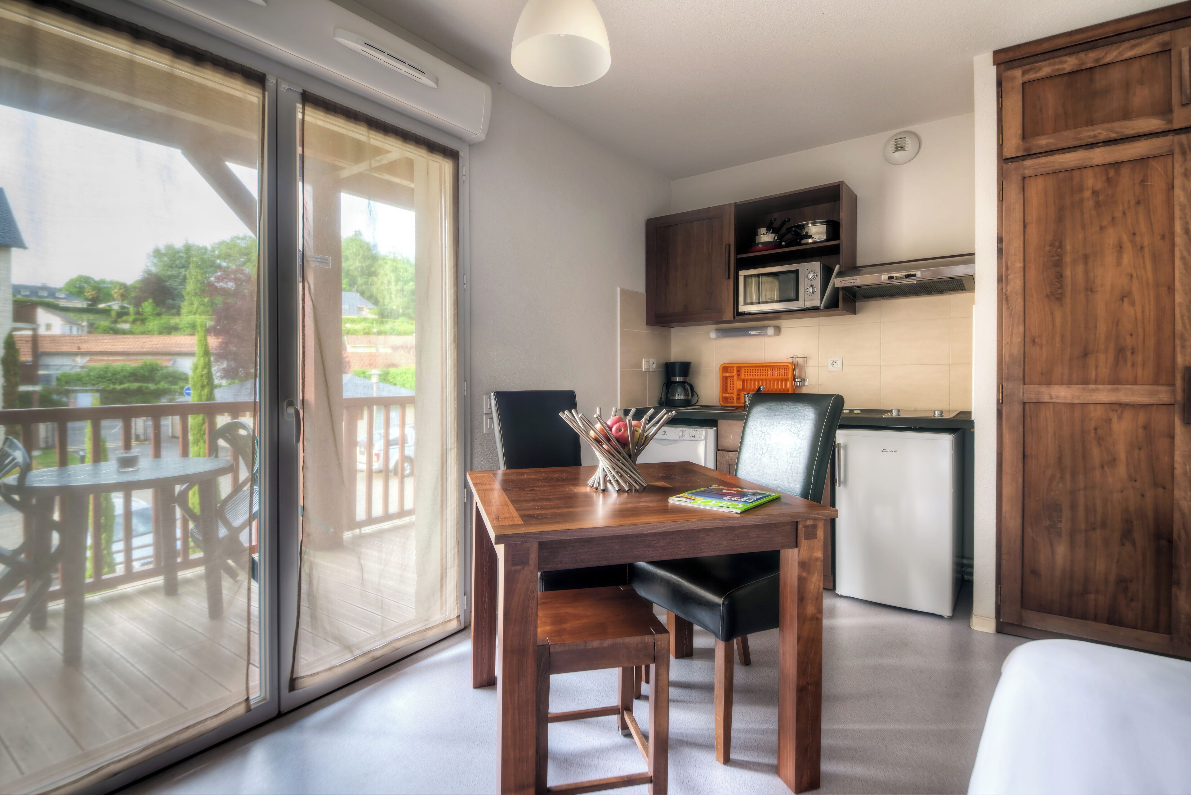 Habitación estándar, no fumadores (Queen) | Cocina privada