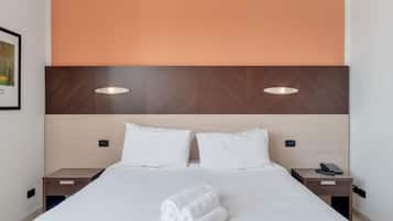 Superior Double Room, Non Smoking | Hypo-allergenic bedding, down duvets, desk, soundproofing
