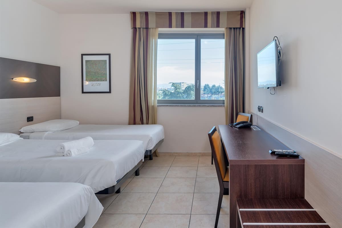 Chambre Triple Standard, non-fumeur
