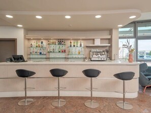 Bar (on property) - B&B Hotel Settimo Torinese (Settimo Torinese)