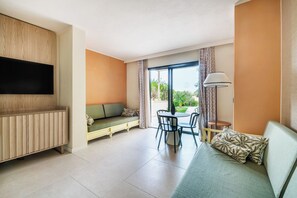 Suite Junior (Domus - 4 pax) | Minibar, coffres-forts dans les chambres, lits bébé (en supplément)