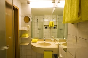 Two Bedroom Condo Predigtstuhl | Bathroom | Towels