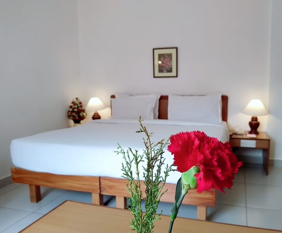 In-room safe, soundproofing, iron/ironing board, cots/infant beds