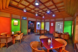 Lounge - Hotel Fort Queen (Kochi)
