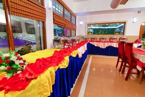 Se sirven desayunos, almuerzos y cenas