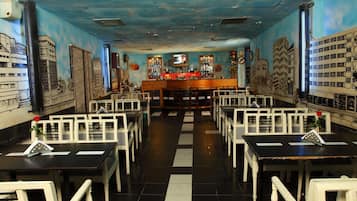 Bar (en la propiedad)