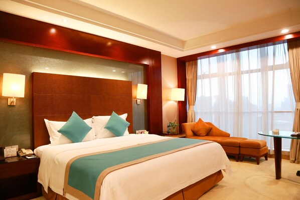 Minibar, in-room safe, desk, blackout drapes