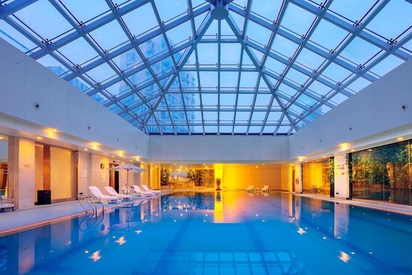 Indoor pool, outdoor pool