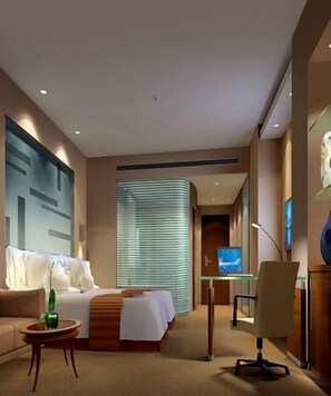 行政客房, 1 張特大雙人床 | 迷你吧、房內夾萬、書桌、遮光窗簾/窗簾