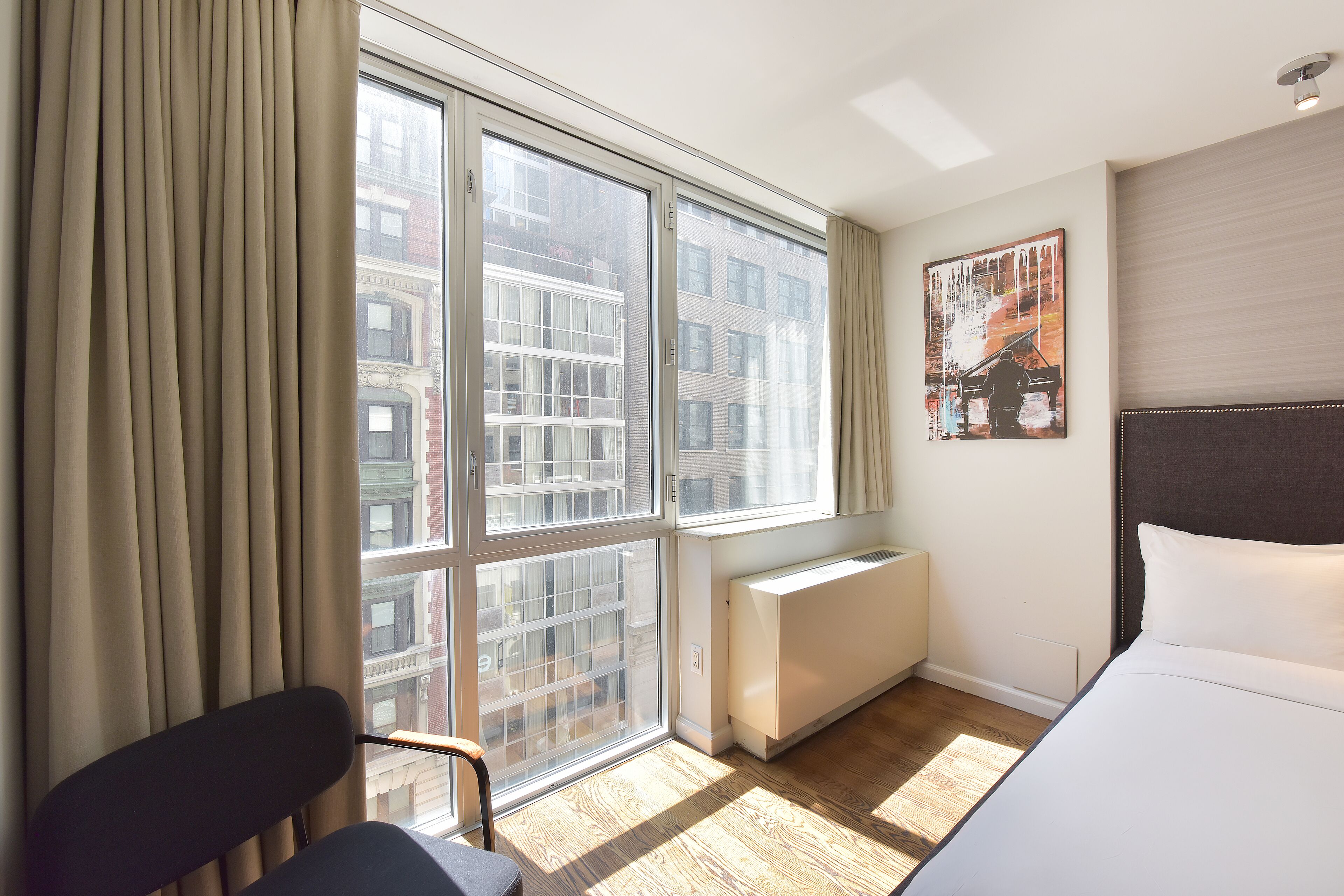 double queen deluxe | minibar, in-room safe, desk, soundproofing