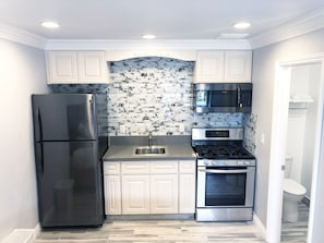 Chambre Triple Familiale | Cuisine privée