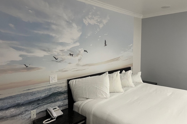 Kamar Standar, 1 Tempat Tidur King | Selimut bulu angsa dan didekorasi berbeda-beda