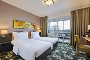 Twin Room Balcony | In-room safe, desk, blackout curtains, soundproofing