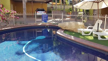 Tempat bermain anak - outdoor