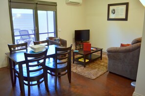 One-Bedroom Deluxe Apartment - Pet Friendly on Request | Living area
