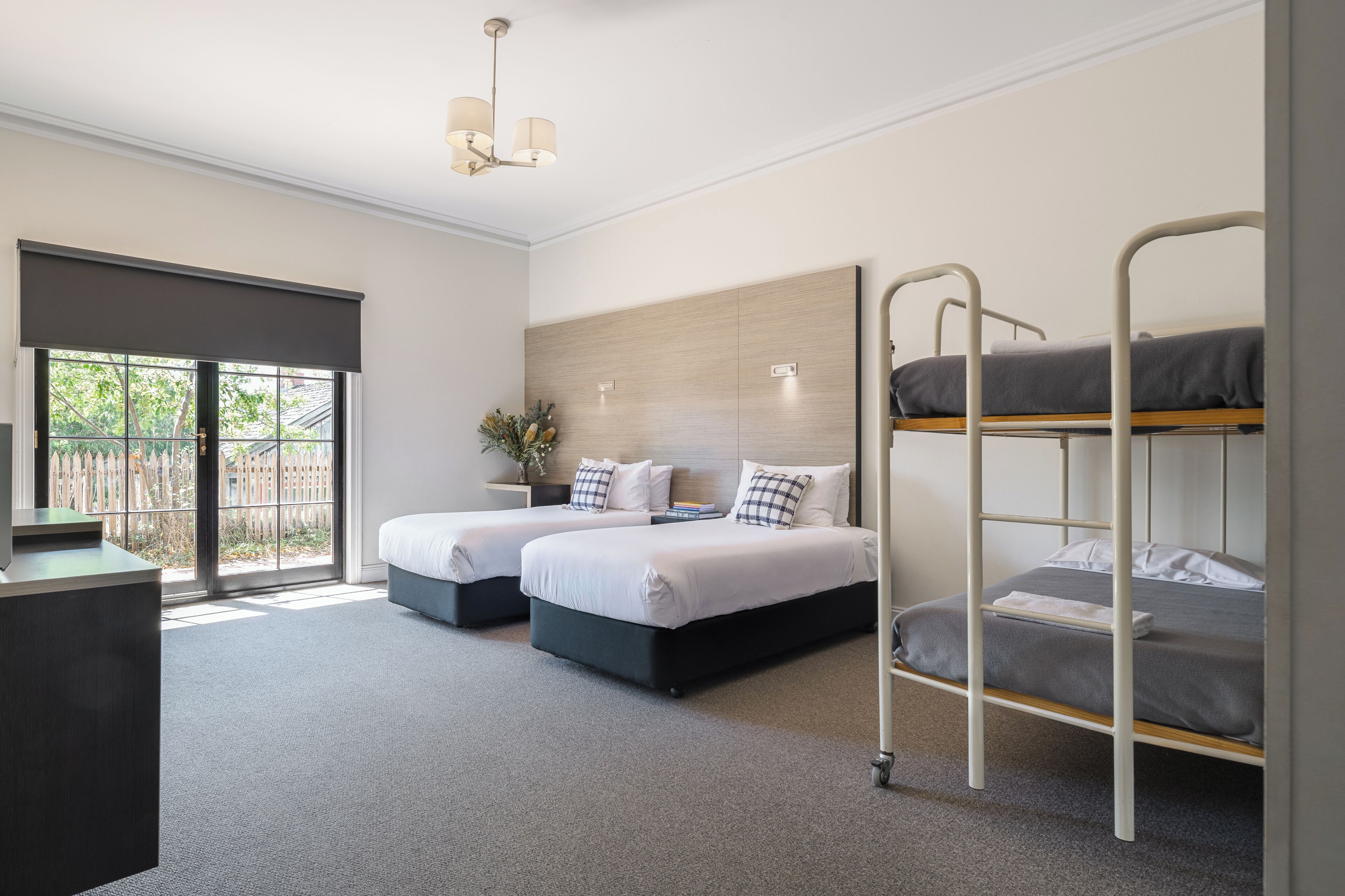 Colonial Family Room | Iron/ironing board, bed sheets