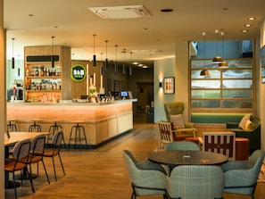 Bar (on property) - B&B HOTEL Ipswich (Ipswich)