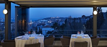 Tomtom Suites - Special Class