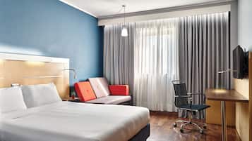 Chambre Standard, 1 grand lit et 1 canapé-lit (Free Breakfast)