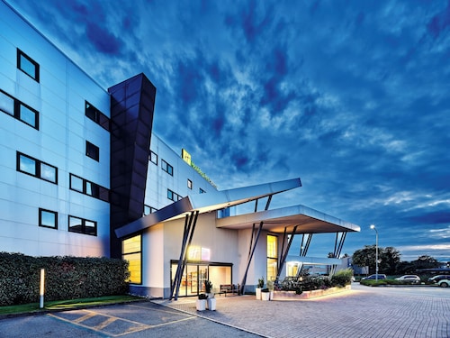 Holiday Inn Express Milan - Malpensa Airport by IHG