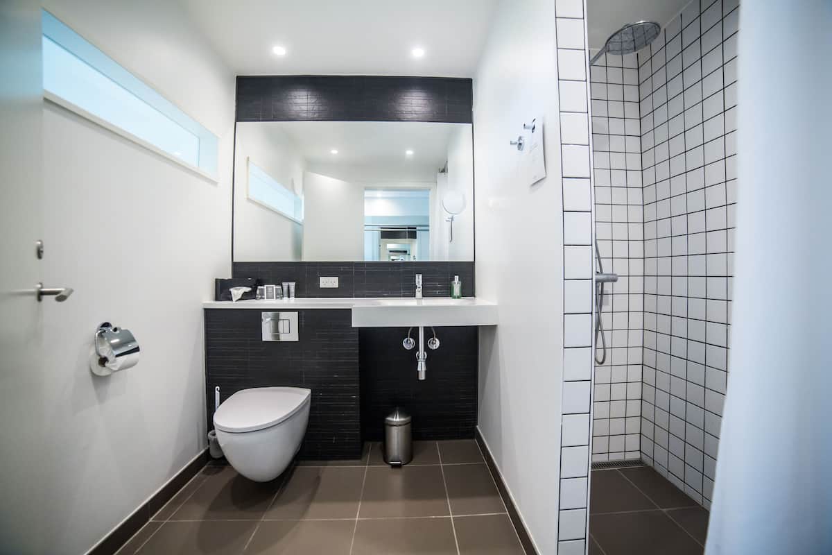 superior double room (plus) | bathroom | shower, eco-friendly toiletries, hair dryer, towels