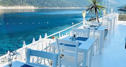 Club Capa Hotel