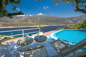 Garden and Sea View Room | Outdoor pool