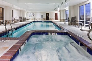 Indoor pool - Holiday Inn Express & Suites El Paso West by IHG (El Paso)