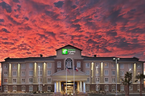 Holiday Inn Express & Suites El Paso West by IHG