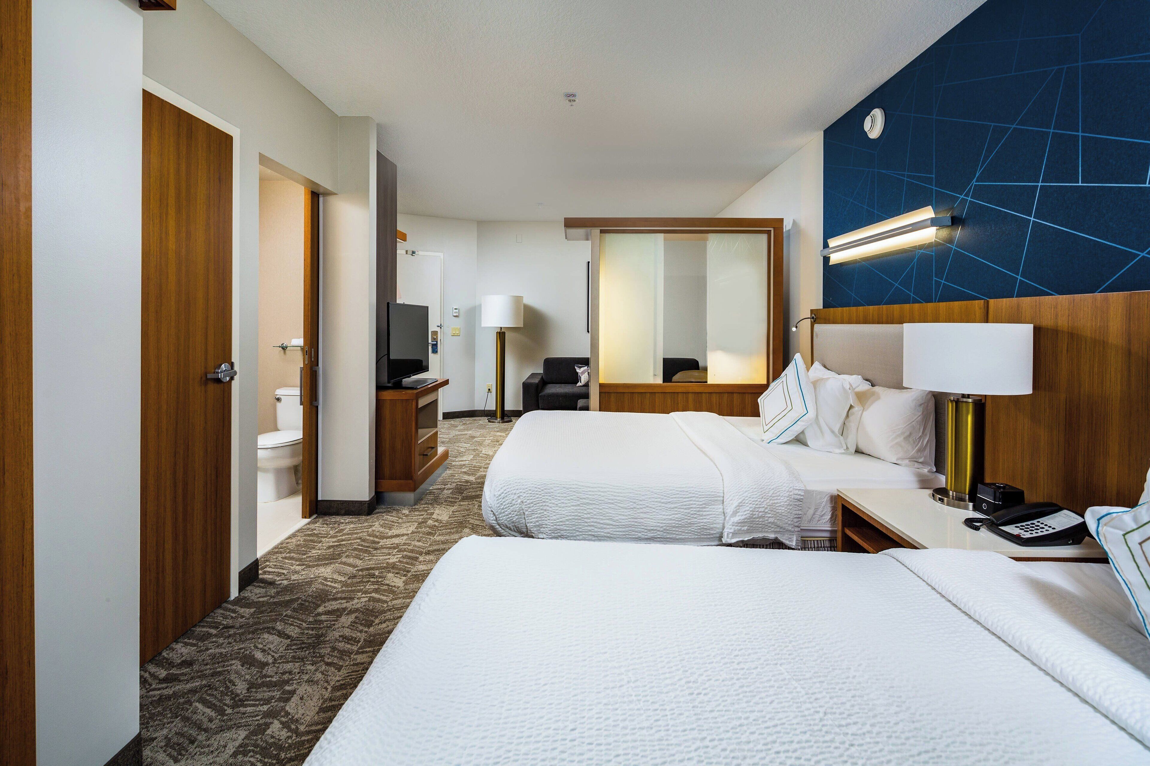 studio, multiple beds | premium bedding, down duvets, pillow-top beds, desk