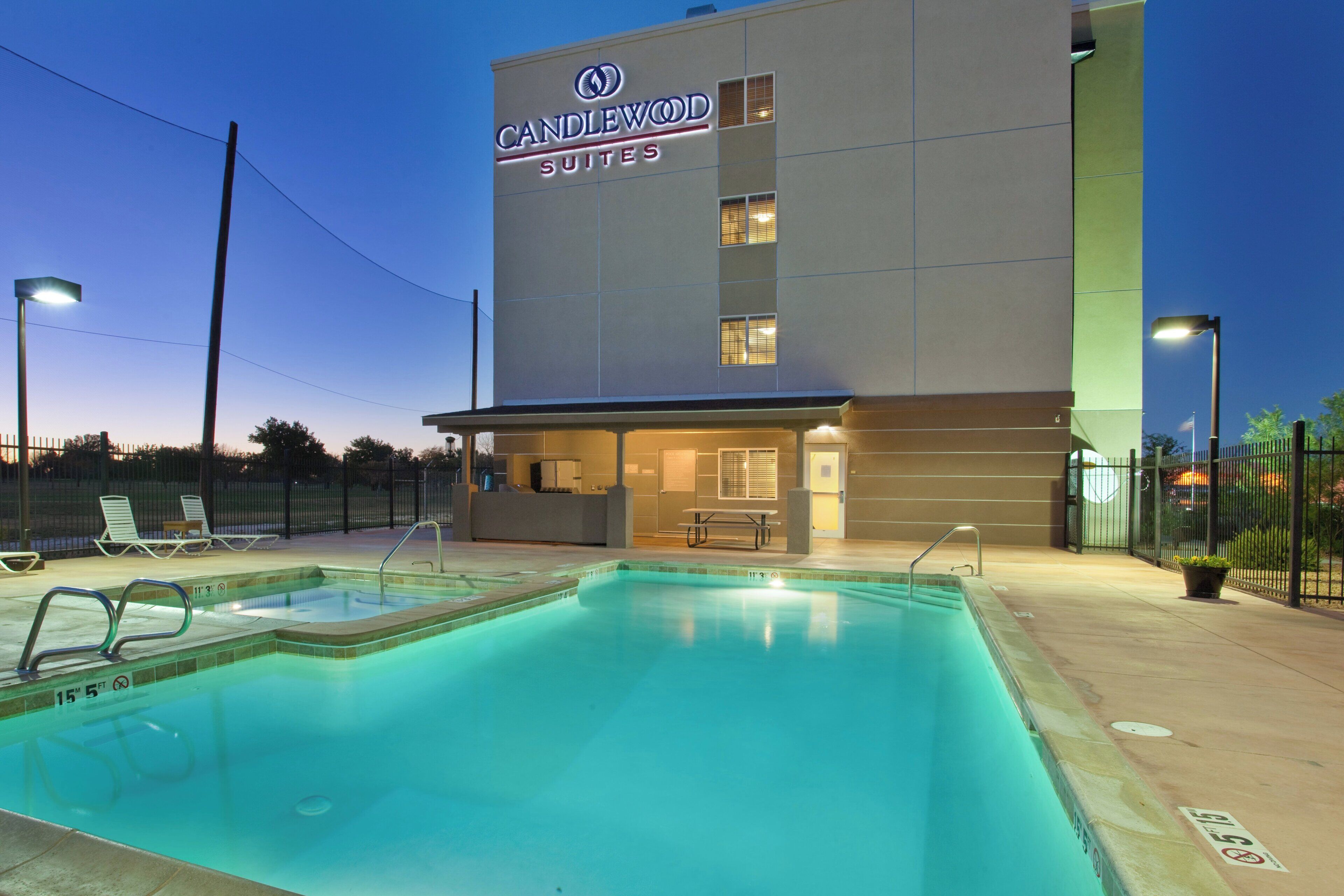 Outdoor pool, open 10:00 AM to 10:00 PM, sun loungers