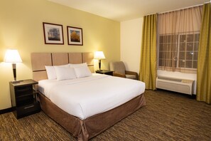 房內夾萬、書桌、熨斗/熨衫板、免費 Wi-Fi