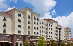 Exterior - Sonesta ES Suites Baton Rouge University at Southgate (Baton Rouge)