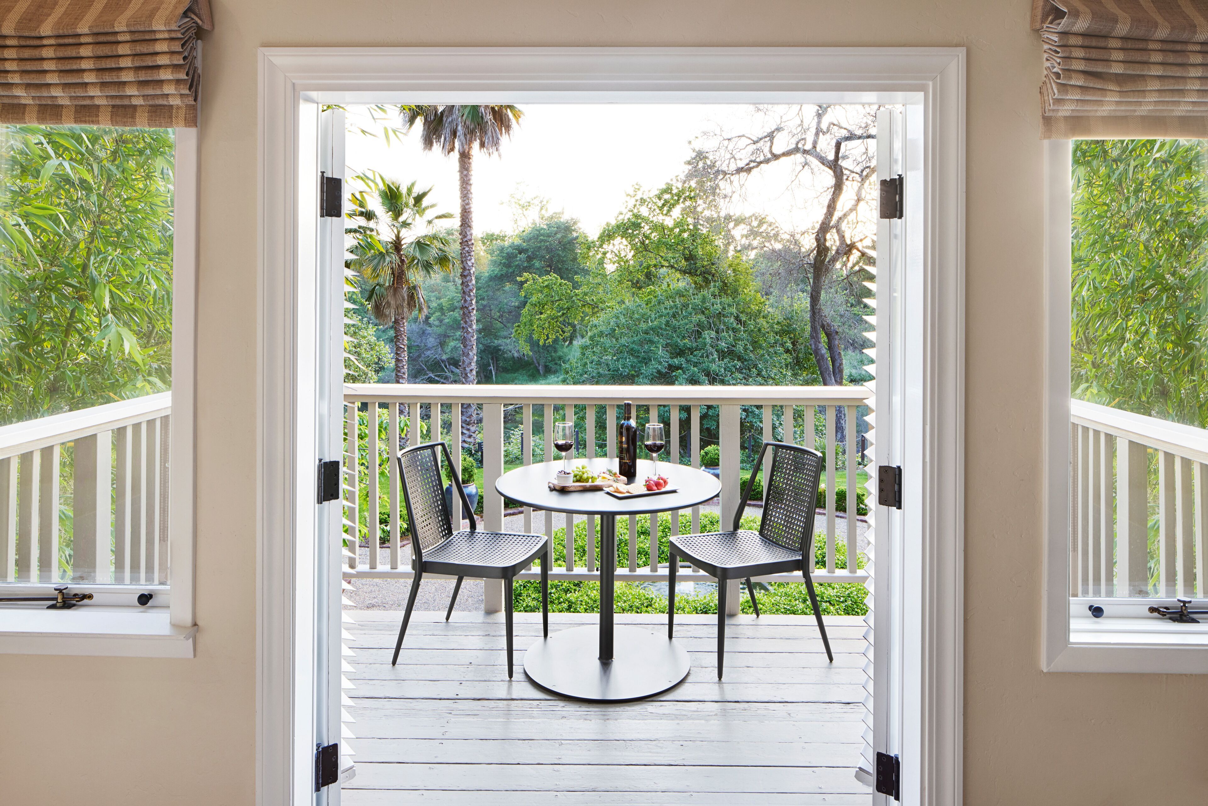 cedar | 1 bedroom, premium bedding, down duvets, in-room safe