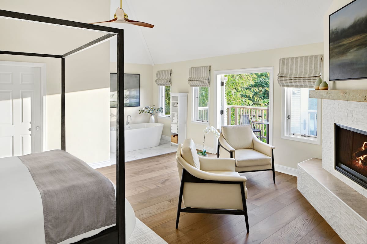 Luxury Guestroom | 1 yatak odası, kaliteli yatak takımı, kuştüyü yorgan, odada kasa