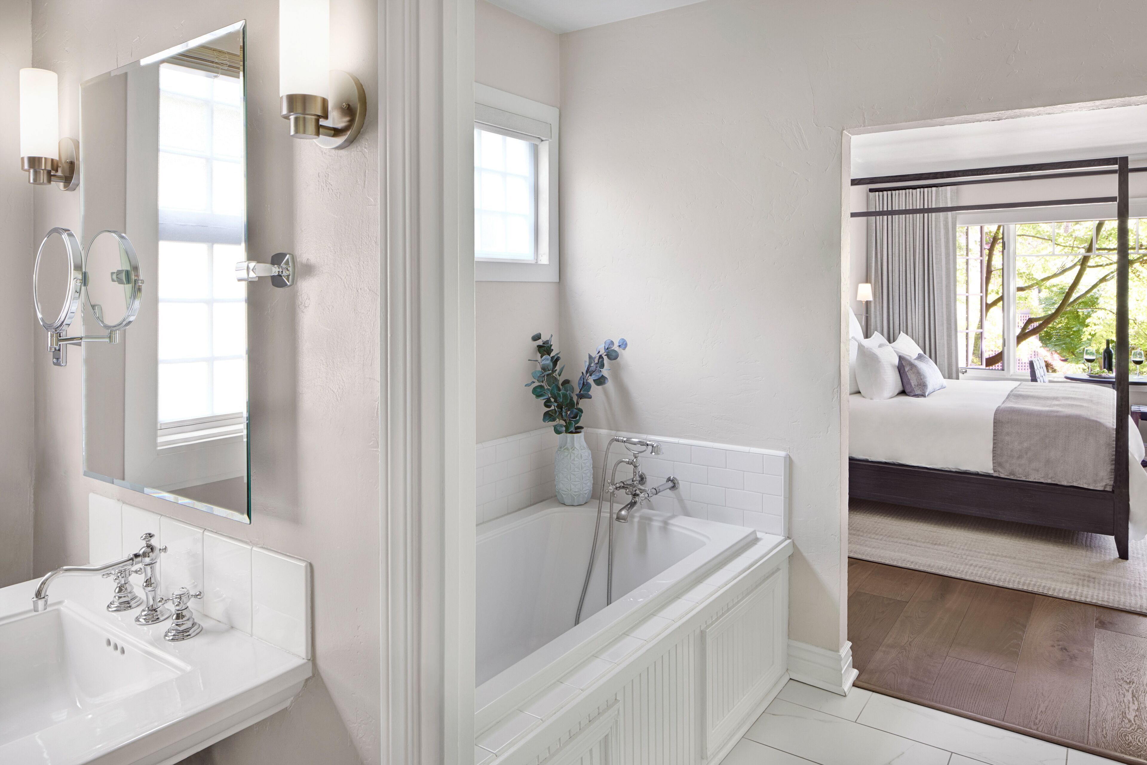 ascher | bathroom | combined shower/bathtub, designer toiletries, hair dryer, bathrobes
