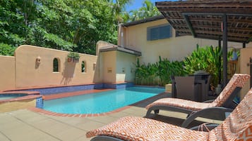 2 outdoor pools, pool umbrellas, pool loungers