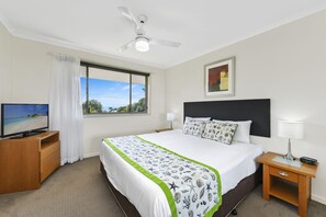 Premier Apartment, 2 Bedrooms | Room amenity - Flynns Beach Resort (Port Macquarie)