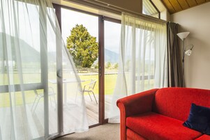 Televisión de pantalla plana de 43 pulgadas con canales digitales