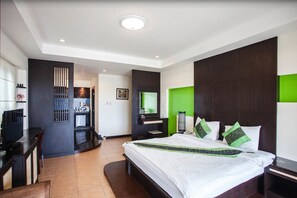 Deluxe Room | Minibar, in-room safe, desk, blackout curtains - Royal Nakara Ao Nang (Krabi)