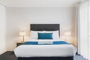 2 bedrooms, in-room safe, individually decorated, individually furnished