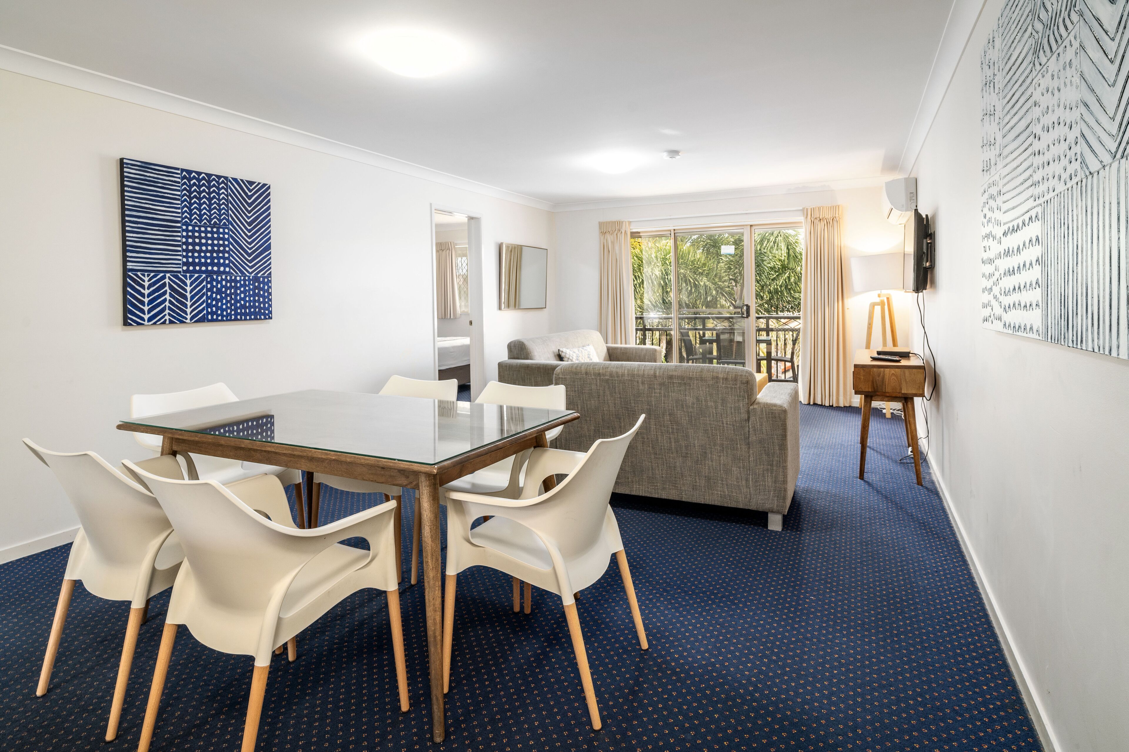 Suite familiar, 2 habitaciones, 2 baños | Comedor