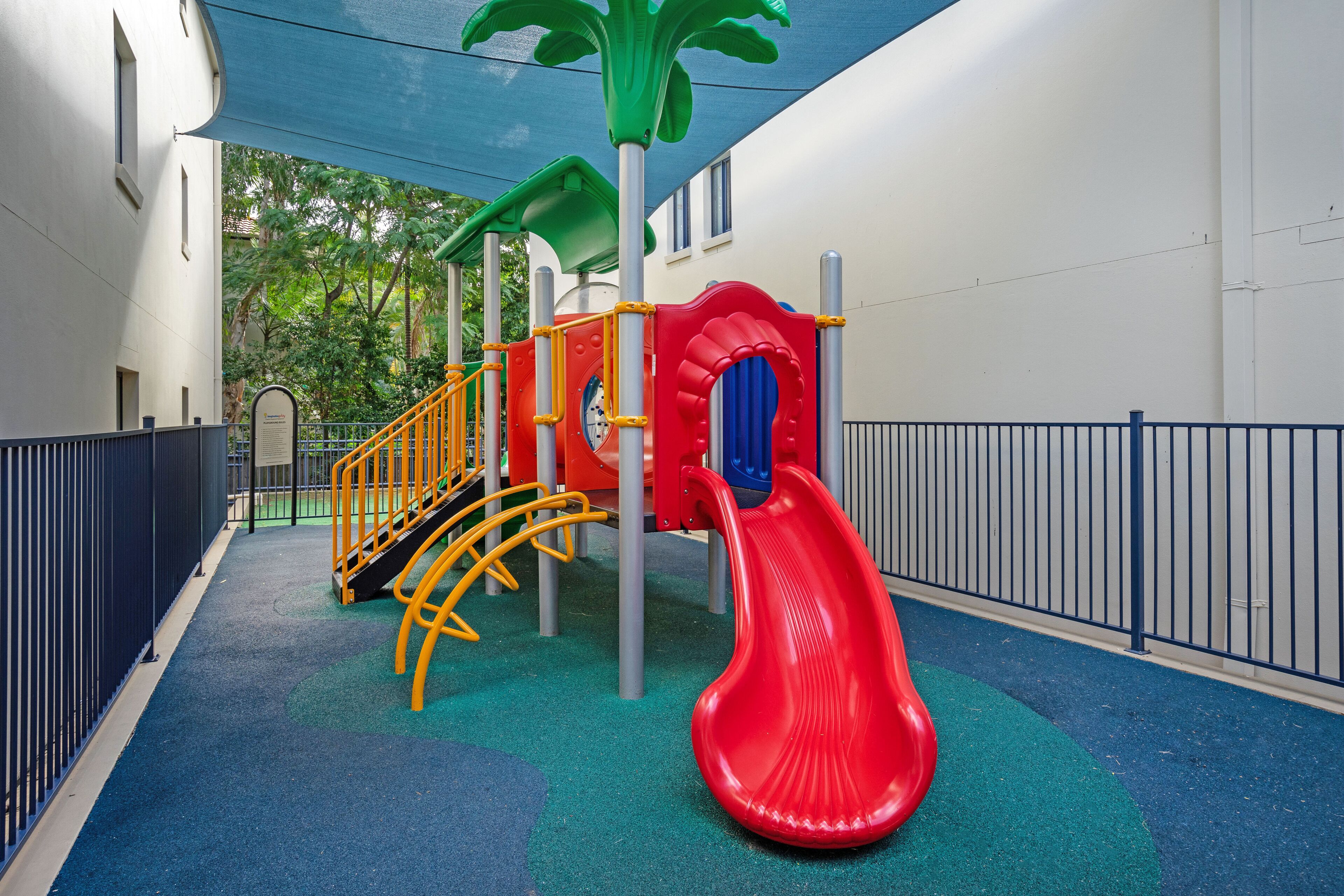 children’s play area – outdoor