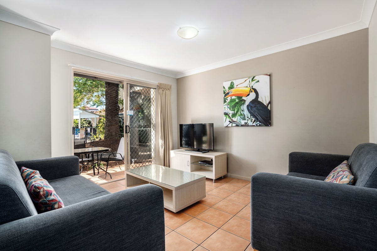 3 Bedroom Apartment | Living area | Flat-screen TV