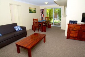 Fer et planche à repasser, lits bébé (en supplément), Wi-Fi