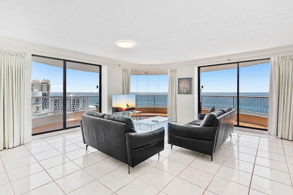2 Bedroom Ocean View | Living room | 50-inch flat-screen TV with cable channels, plasma TV