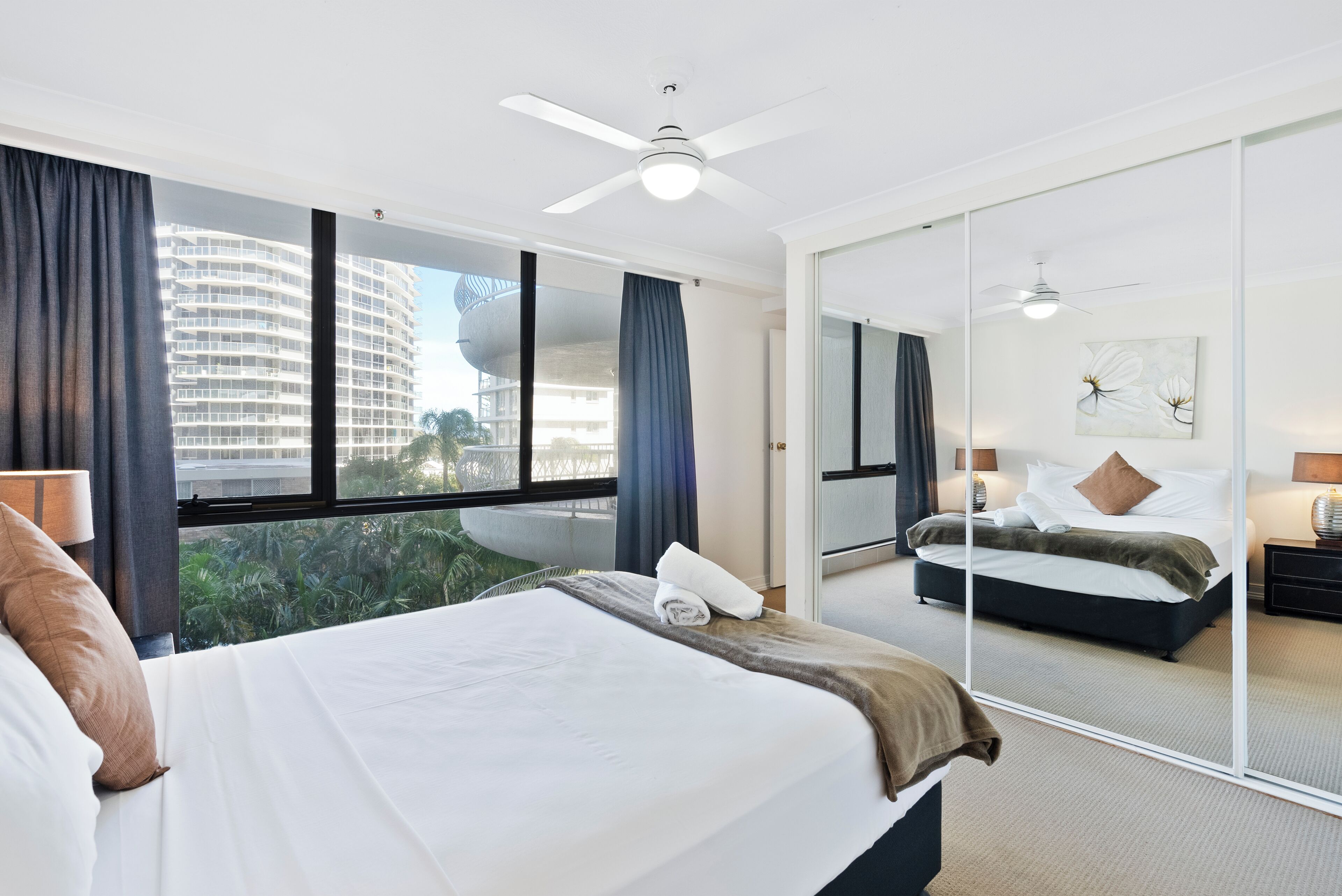 2 habitaciones, decoración personalizada y muebles diferentes 